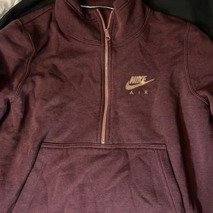 Nike AIR  3/4 zip pull over